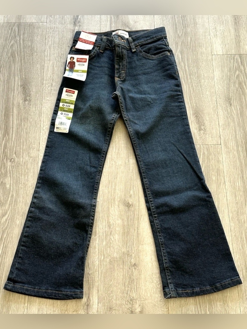 Wrangler Classic Fit Boys Size 10 Regular Blue Jeans Classic Boot Cut RN130273